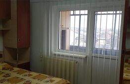 Apartament cu 3 camere, 74 mp, decomandat, Democratiei