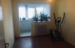 Apartament cu 4 camere, decomandat, 85mp, zona Vest
