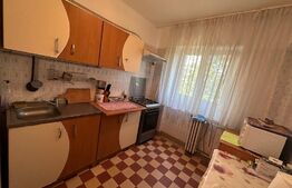 Oportunitate apartament 4 camere, decomandat, 87mp, Malu Rosu