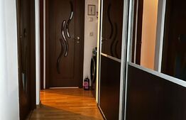 Apartament cu 3 camere, decomandat in zona 9 Mai 