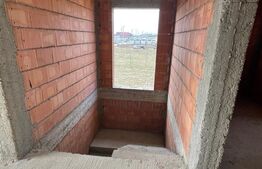 Casa individuala, 4 camere, 232mp, 690mp teren, Strejnicu