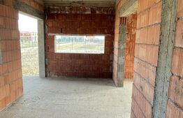 Casa individuala, 4 camere, 232mp, 690mp teren, Strejnicu