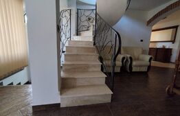 Casa individuala 6 camere, 300mp, teren 800m, Bucov