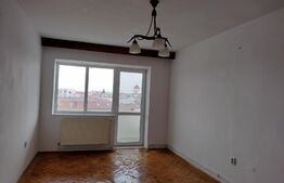 Apartament 3 camere, decomandat, 67mp, zona centrala