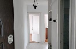 Apartament 3 camere, decomandat, 67mp, zona centrala