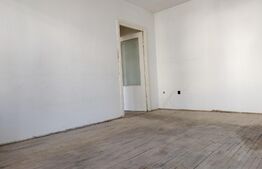 Apartament 3 camere, 55mp,  semidecomandat, zona Andrei Muresanu