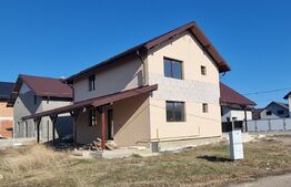 Casa individuala 5 camere, P+M in suprafata de 133,5mp, suprafata teren 480mp