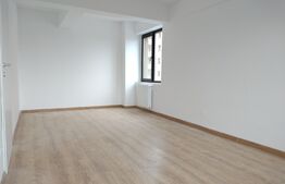 Apartament 3 camere, decomandat