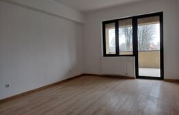 Apartament 3 camere, decomandat