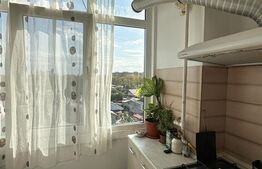 Apartament 3 camere, decomandat 57mp, Mihai Bravu