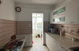 Apartament 3 camere, decomandat 57mp, Mihai Bravu