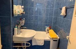 Apartament 3 camere, decomandat 47mp, Vest