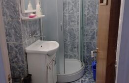 Apartament 3 camere, decomandat 65mp, Vest