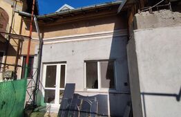 Casa individuala 3 camere plus spatiu comercial, Ultracentral