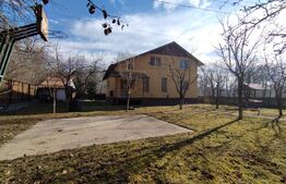 Casa individuala 4 camere plus casa de oaspeti, Drajna