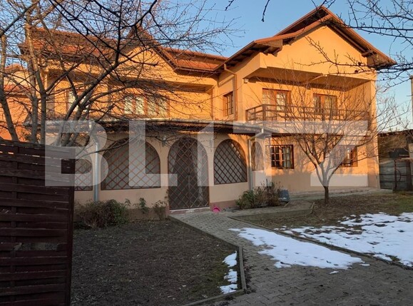 Casa de închiriat 9 camere Est - 113828CI | BLITZ Ploieşti | Poza1