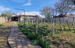 Casa 3 camere,100 mp, teren 1350 mp, Valea Calugareasca