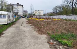 Teren intravilan 1680 mp, Plopeni