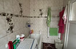 Casa P+1E, 200 mp, 7 camere, teren 737 mp, Banesti