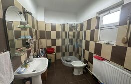 Casa P+1E, 200 mp, 7 camere, teren 737 mp, Banesti