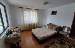 Casa 6 camere 165 mp, teren 451 mp, Baicoi