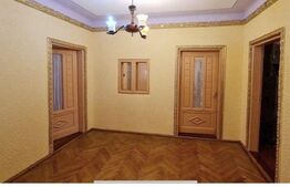 Casa individuala 6 camere, 145 mp utili, teren 980 mp, Blejoi