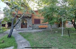 Casa individuala 6 camere, 145 mp utili, teren 980 mp, Blejoi