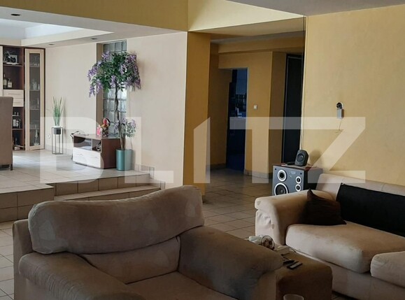 Casa de vânzare 9 camere Central - 116654CV | BLITZ Ploieşti | Poza1