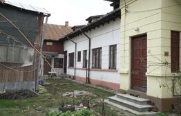 Casa 2 camere, suprafata utila 70mp, teren 51mp, Central