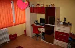 Apartament 3 camere, decomandat, 70mp, Bulevardul Bucuresti