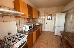 Apartament 3 camere, decomandat, 70mp, Bulevardul Bucuresti