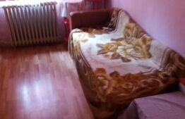 Apartament cu 3 camere, 45 mp, decomandat, Nord