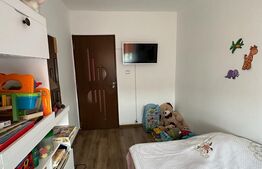 Apartament 3 camere, decomandat, 55mp, Democratiei