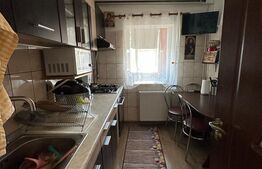 Apartament 3 camere, decomandat, 55mp, Democratiei