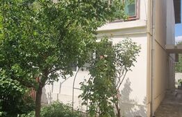 Duplex, 4 camere, suprafata 243 mp  , teren 238, zona Rosiori