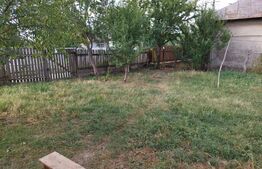 Casa 4 camere, 80mp, teren 2000mp, Corlatesti