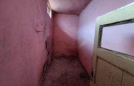 Casa 4 camere, 80mp, teren 2000mp, Corlatesti