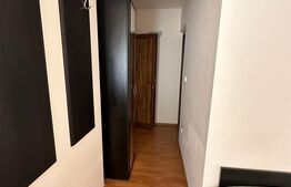 Pensiune 12 camere, 429mp, Busteni, zona Zamora