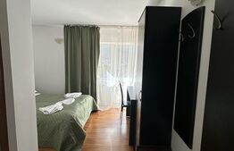 Pensiune 12 camere, 429mp, Busteni, zona Zamora