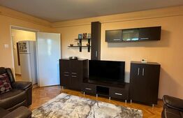 Apartament 3 camere, semidecomandat, 62mp, Nord