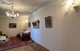 Apartament 4 camere, decomandat, 100 mp, Bd. Castanilor