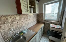 Garsoniera, 21 mp,  cartier Democratiei