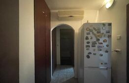 Apartament 3 camere, decomandat, 52 mp, zona democratiei