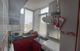 Apartament 3 camere, decomandat, 52 mp, zona democratiei