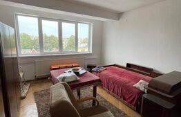 Apartament 3 camere decomandate, 86 mp, boxa, zona Hale