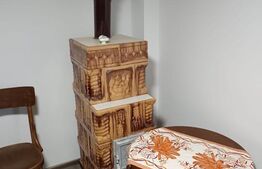 Casa 60 mp + teren de 4200mp in Manesti PH