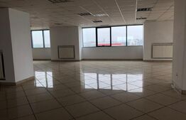 Spatiu comercial, de 2500 mp, Exterior Est