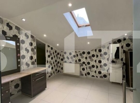 Spațiu comercial de închiriat Central - 142089SIC | BLITZ Ploieşti | Poza2