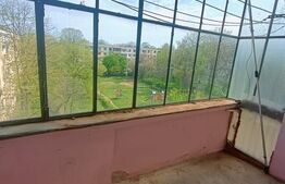  Apartament cu 3 camere  Cina