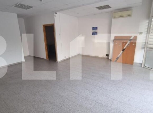 Spațiu comercial de închiriat Central - 142102SIC | BLITZ Ploieşti | Poza1